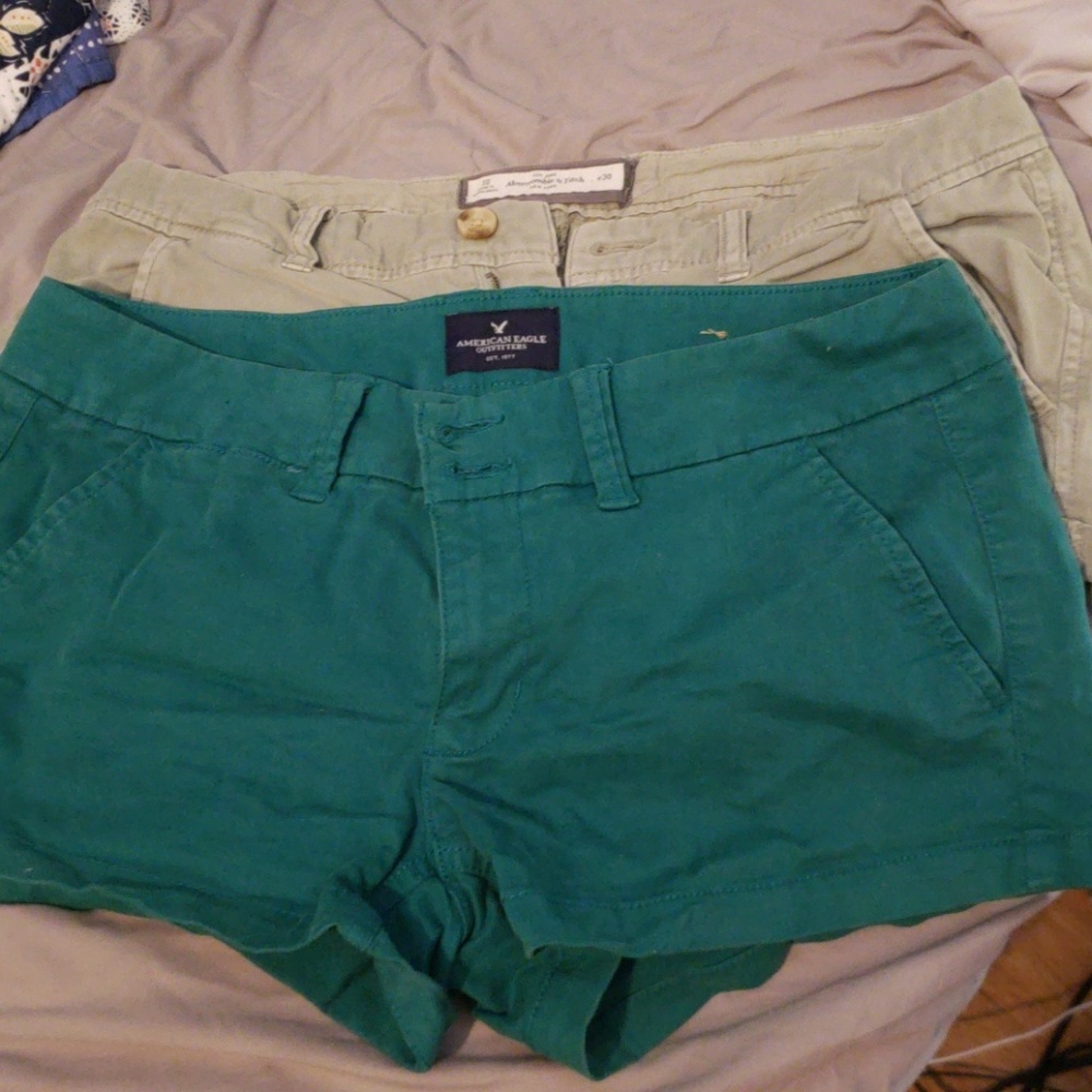 American eagles shorts / Abercrombie & fitch